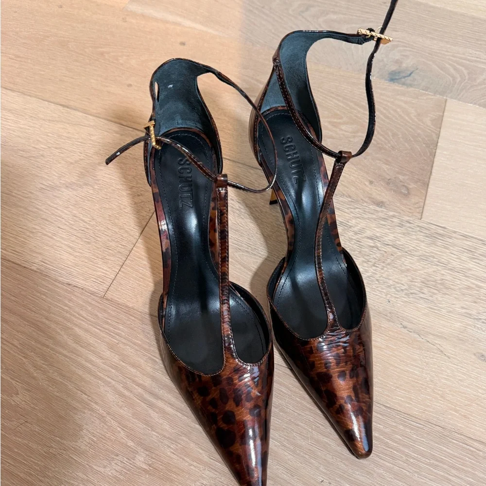 SCHUTZ T-Strap Pointed Toe Heels in Tortoiseshell Brown - Picture 3 of 10